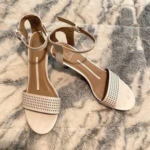 New directions 7.5 Heels